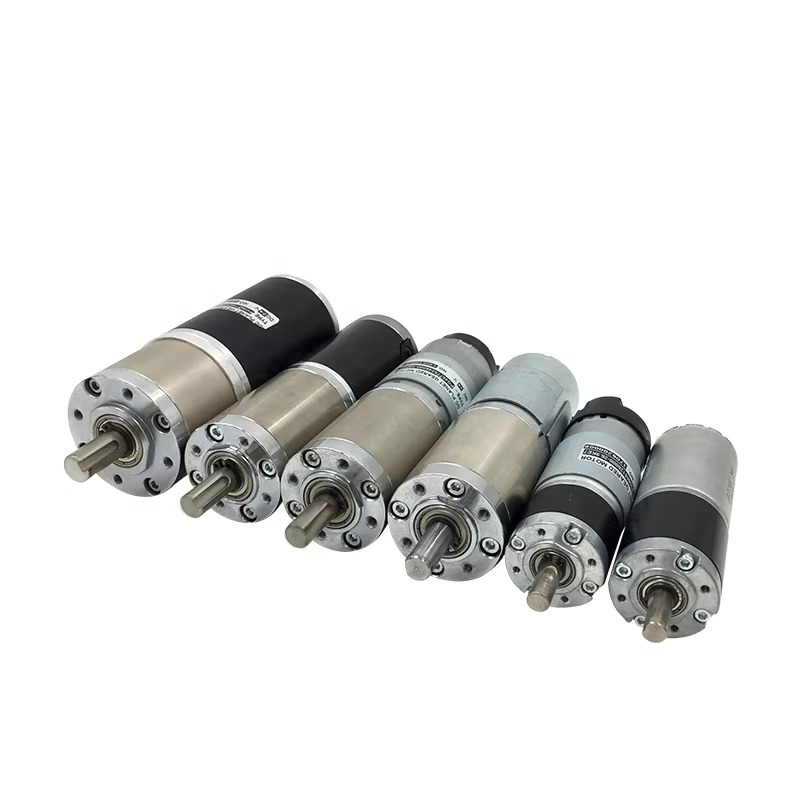 محرك تروس دودي بزاوية قائمة 12 - مراجعة Dc Motor 12V وسعره