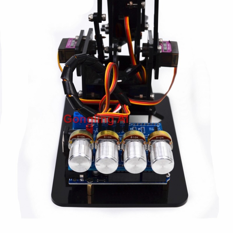 ذراع روبوت ميكانيكي STEM بـ 4  - مراجعة Robot Arm Kit وسعره